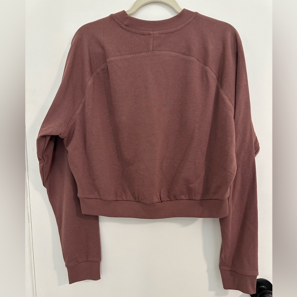 GYMSHARK Training Cropped Sweater - Picture 6 of 6